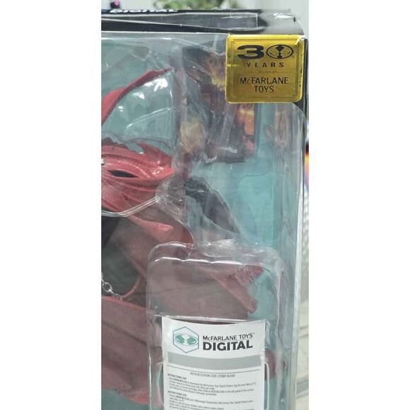 The new McFarlane Toys 30th Anniversary Spawn 1:7 Scale Posed Figure w/Digital . - Picture 4 of 5